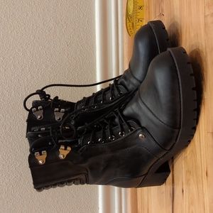 Guess Combat Boots